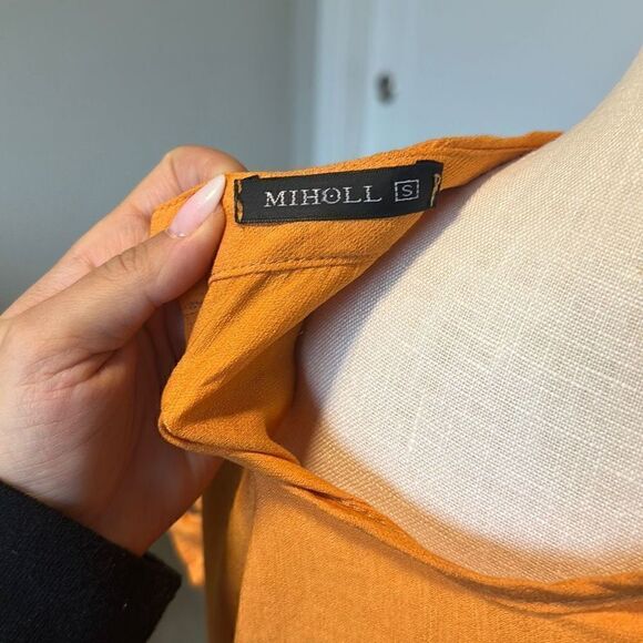 Miholl Ruffle Blouse  - Picture 5 of 5